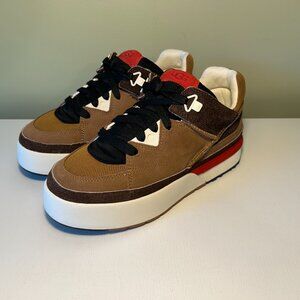 UGG All Gender Goldencush Sneaker